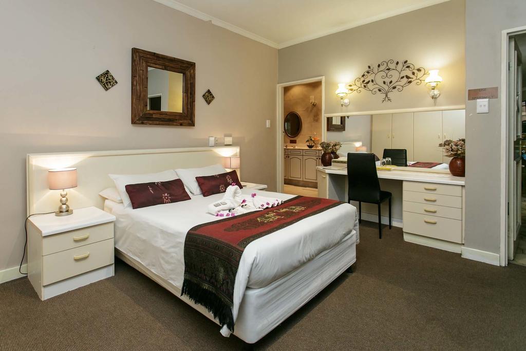 Sun Bell Lodge Bellville Dış mekan fotoğraf