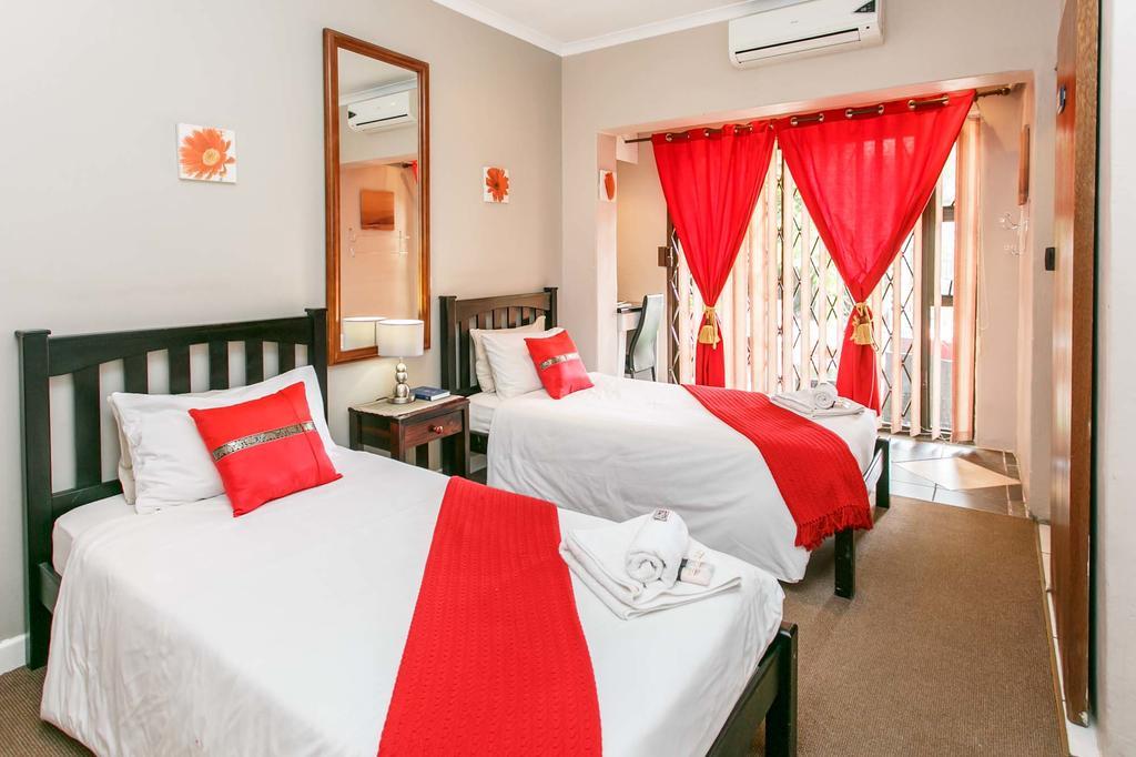 Sun Bell Lodge Bellville Dış mekan fotoğraf