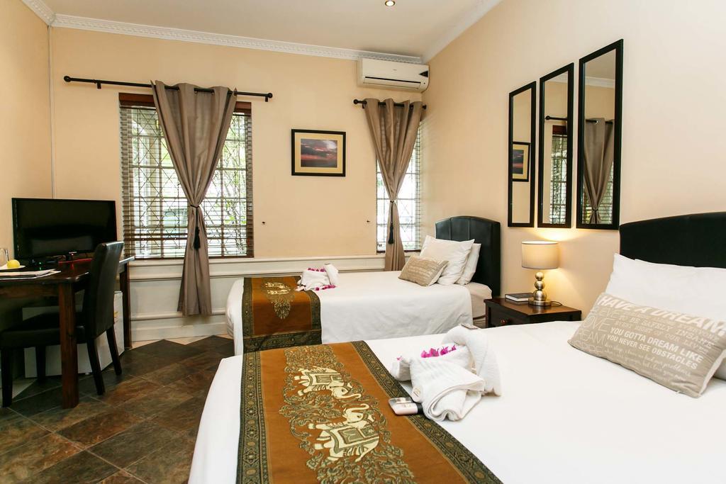 Sun Bell Lodge Bellville Dış mekan fotoğraf