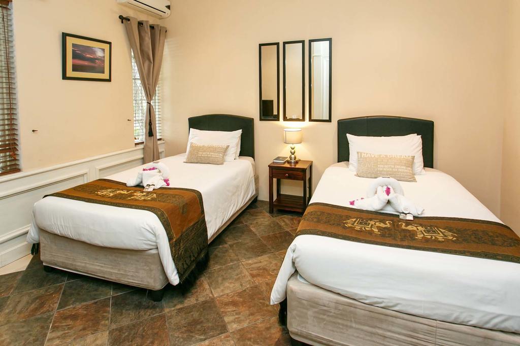 Sun Bell Lodge Bellville Dış mekan fotoğraf