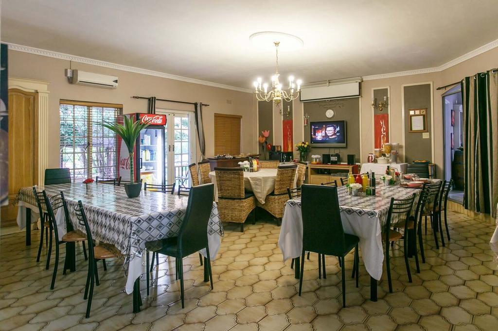Sun Bell Lodge Bellville Dış mekan fotoğraf