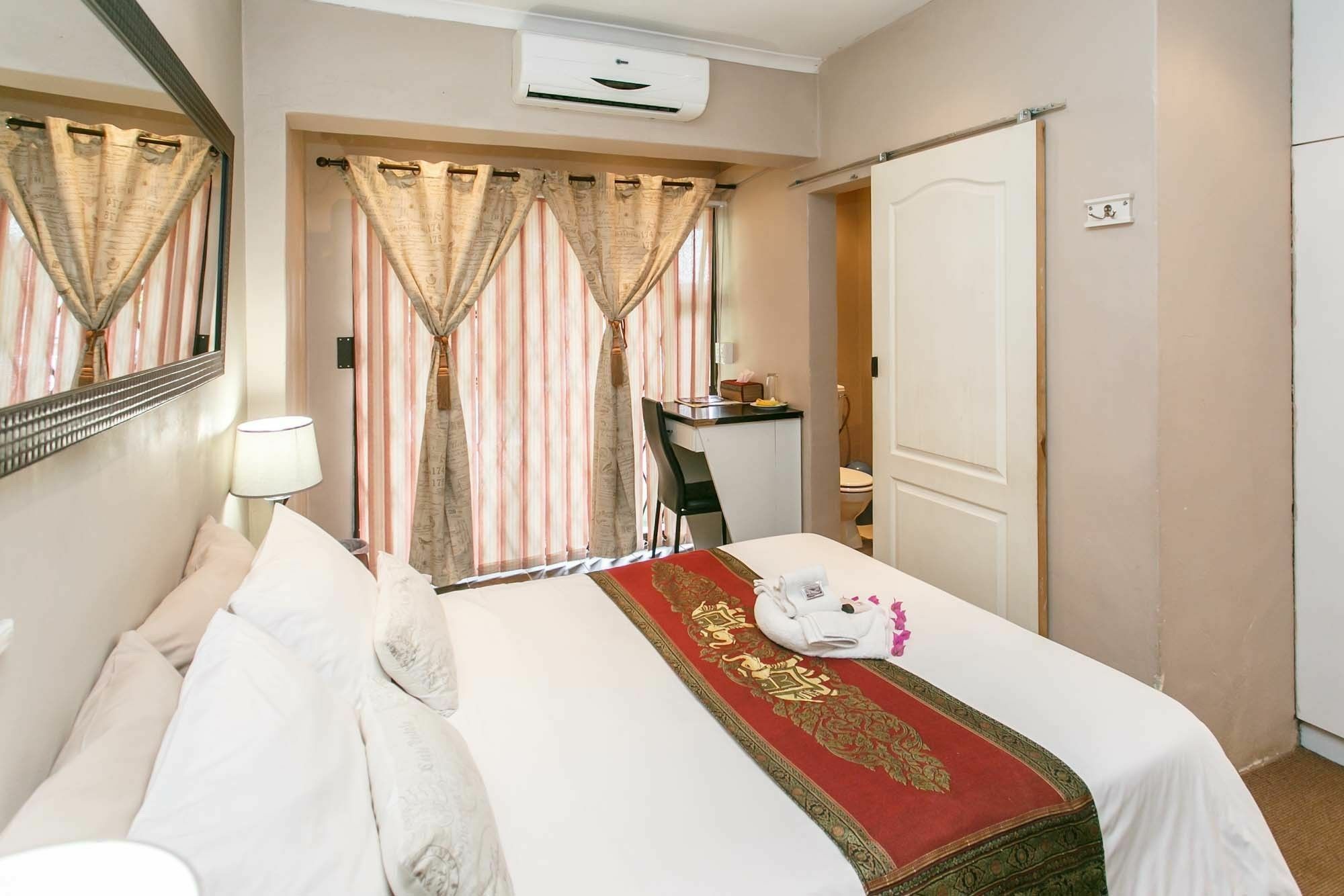 Sun Bell Lodge Bellville Dış mekan fotoğraf